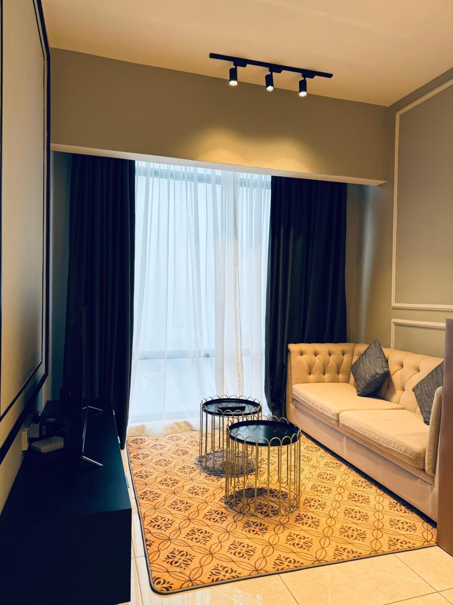 Maxx Royal Axon Bukit Bintang Apartment *